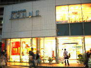 060702_a.jpg